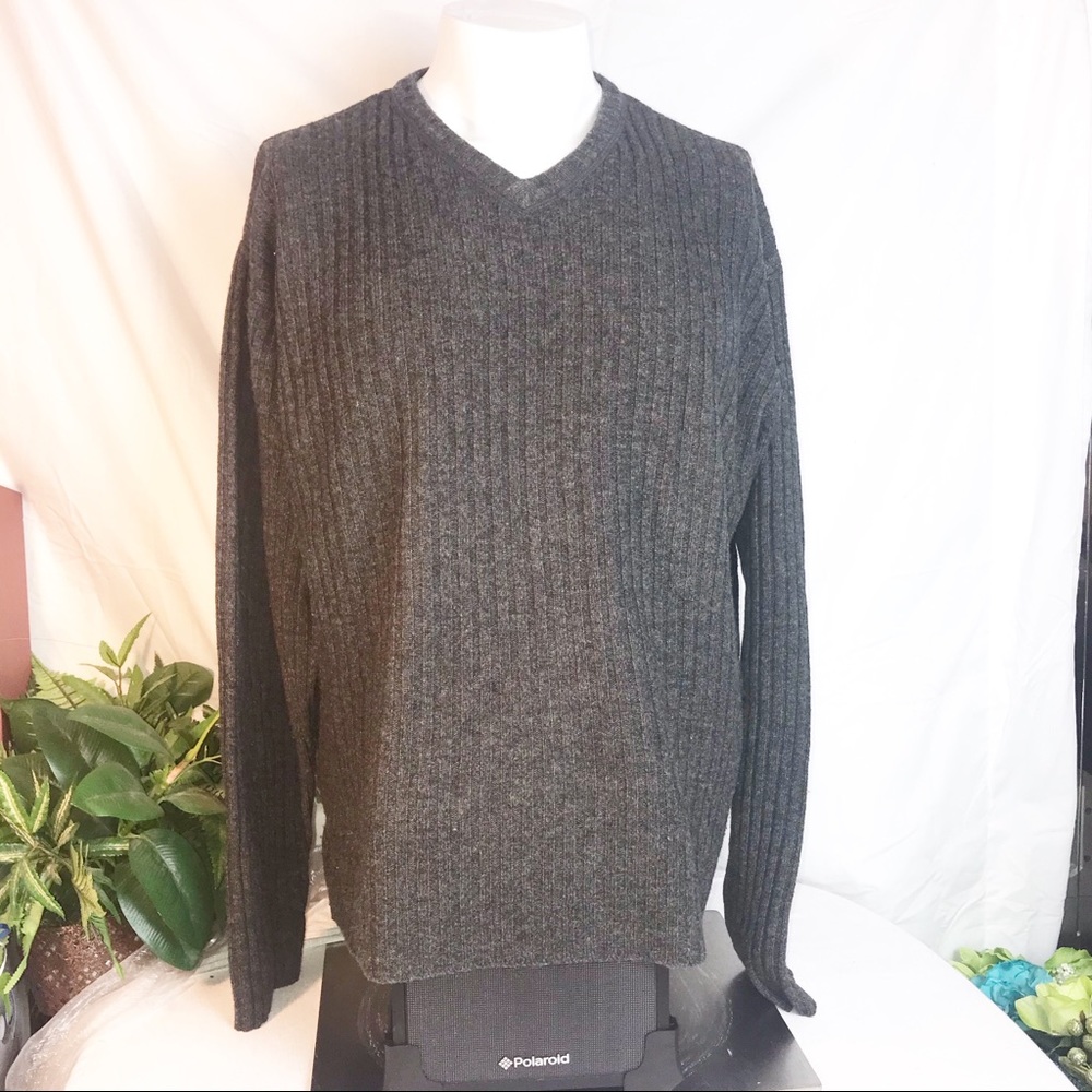 Abercrombie & Fitch wool charcoal grey men sweater